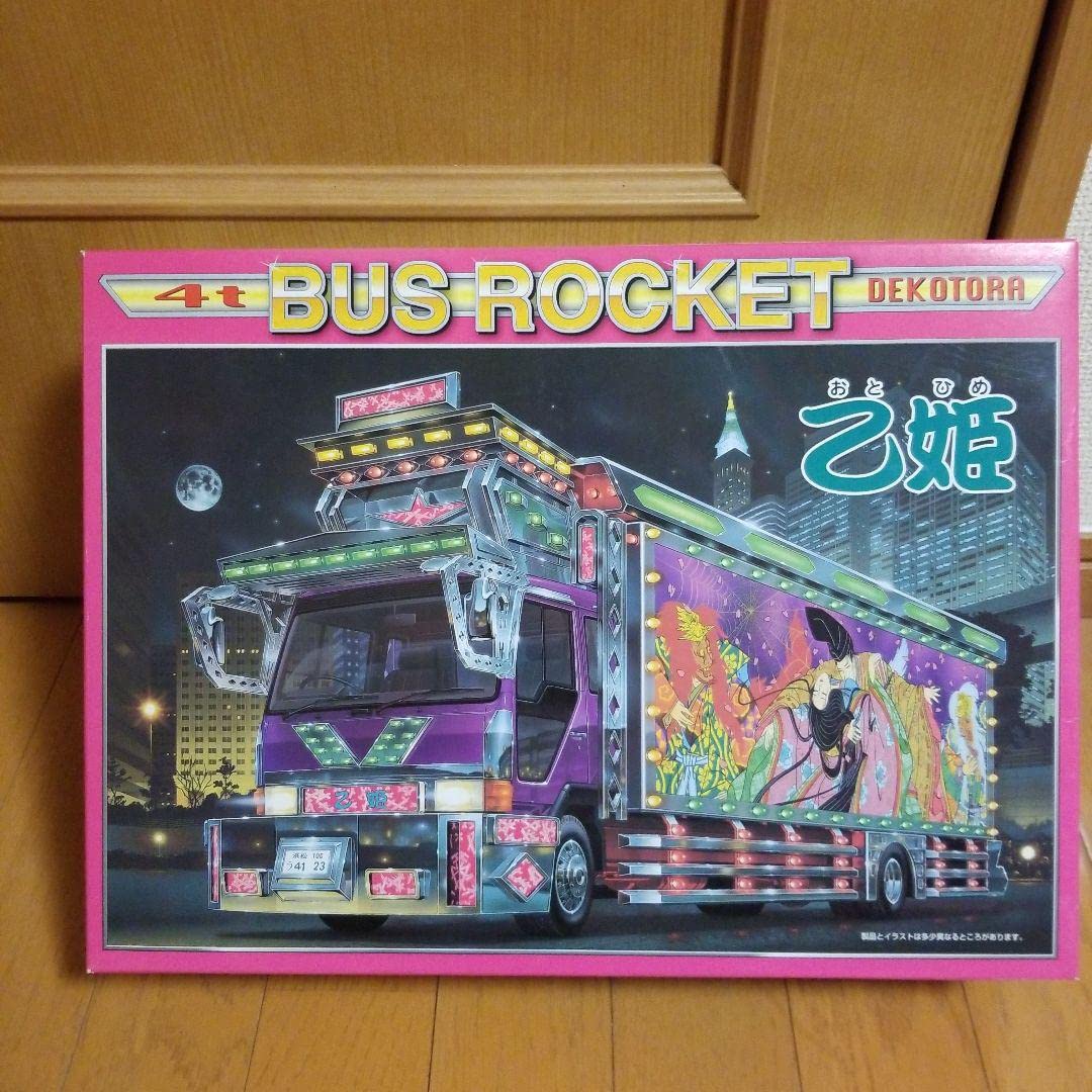 Amazon.co.jp: アオシマ1/32 4tバスロケットデコトラ 乙姫